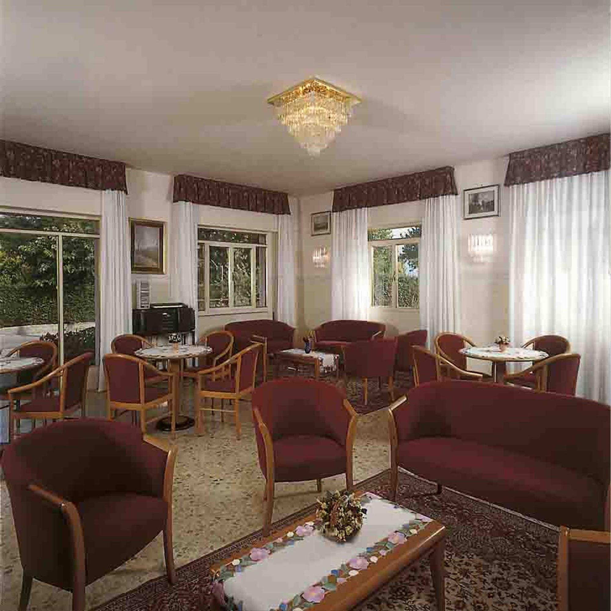 Residence Miralago Rooms & Apartments Manerba del Garda Eksteriør billede
